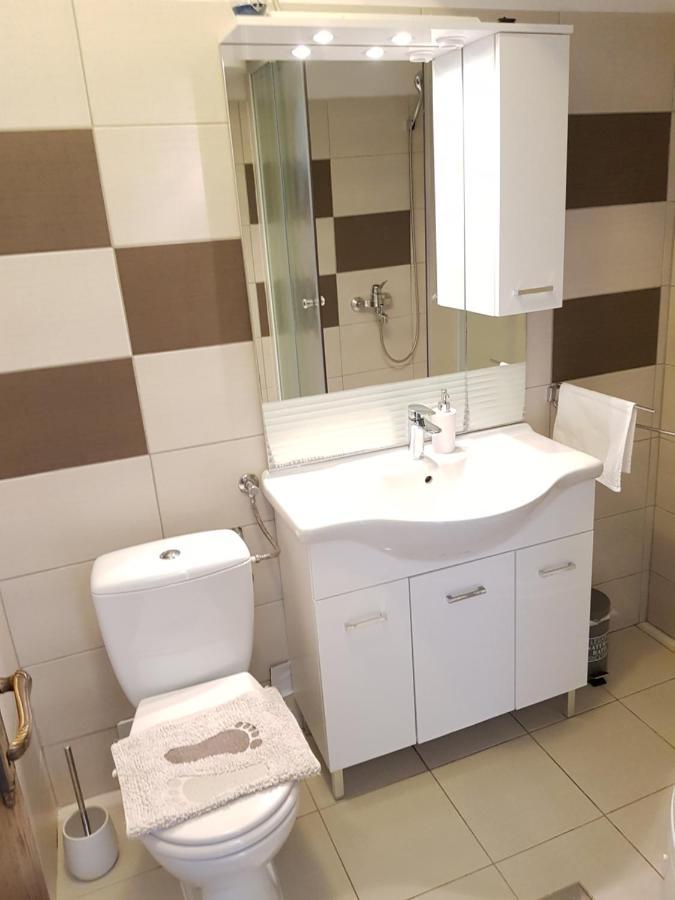 פורת Apartments Dora And Tonka Krk מראה חיצוני תמונה